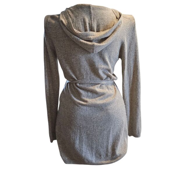 BCBGMAXAZRIA Gray Wool Angora Blend Sweater Women’s Size M - Picture 3 of 9